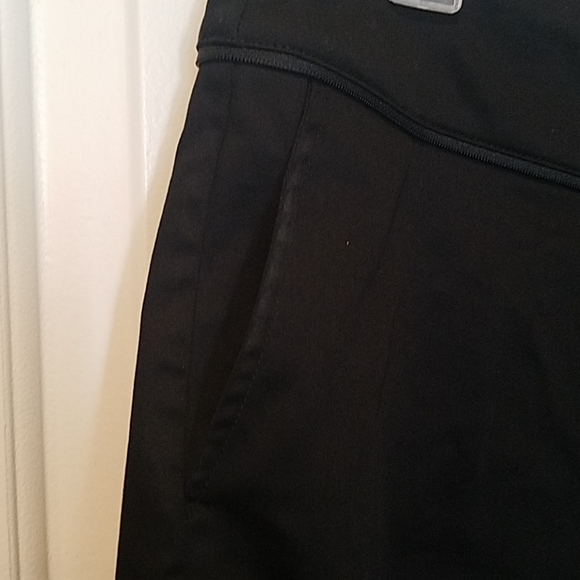 Betabrand 3 in 1 skirt/shorts XL NWT - Picture 4 of 11